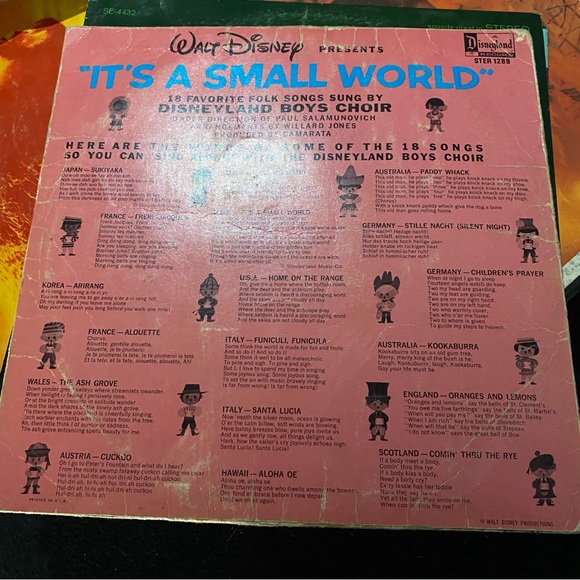 Vinyl, Walt Disney It’s a Small World Vintage - Picture 4 of 7
